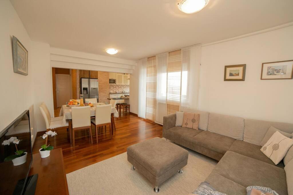 Sunny Day -Arena Zagreb , 2 Bathrooms, 102M², Екстер'єр фото