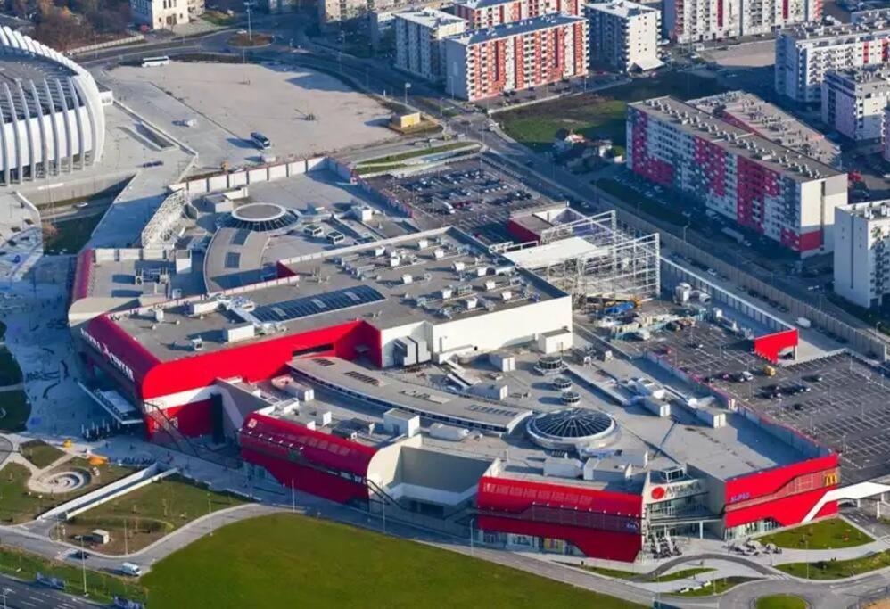 Sunny Day -Arena Zagreb , 2 Bathrooms, 102M², Екстер'єр фото