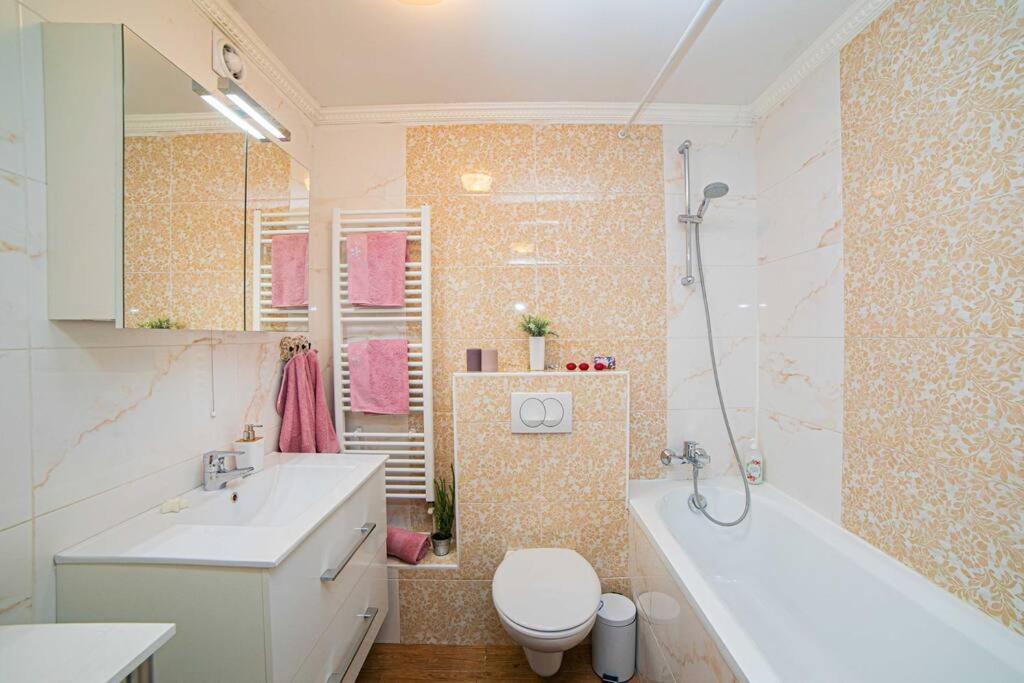 Sunny Day -Arena Zagreb , 2 Bathrooms, 102M², Екстер'єр фото